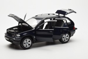 08521DB  BMW X5 4.4i E53 Dark Blue Kyosho 1/18 2