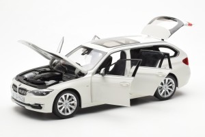 80432244242  BMW 335i F31 Touring Alpine White Paragon 1/18 2