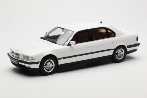 OT836  BMW 750iL E38 Asia Exclusive White Otto 1/18