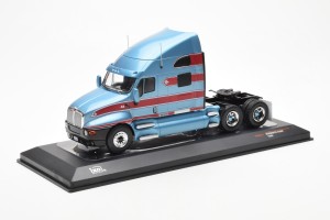 TR180  Kenworth T2000 Light Blue Red IXO 1/43 2