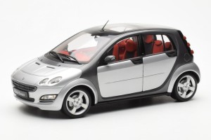Smart Forfour Starlight Silver Kyosho 1/18