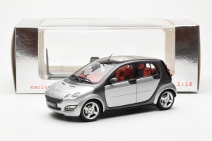 Smart Forfour Starlight Silver Kyosho 1/18 2
