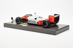 83502  F1 Mclaren MP4/2B Turbo Tag n2 Alain Prost 1985 World Champion Promotional Box Solido 1/18 2