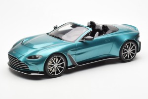 GT445  Aston Martin V12 Vantage Roadster Tayos Turquoise Green GT Spirit 1/18