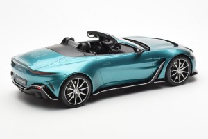 GT445  Aston Martin V12 Vantage Roadster Tayos Turquoise Green GT Spirit 1/18 2