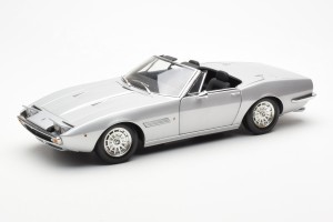 100123330  Maserati Ghibli Spyder Silver Minichamps 1/18