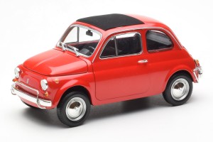 153121603  Fiat 500L Red Minichamps 1/18