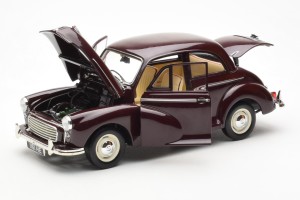 150137002  Morris Minor Brown Minichamps 1/18 2