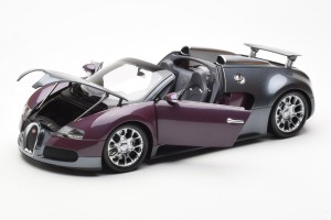 100110830  Bugatti Veyron Grand Sport Gray & Purple Metallic Minichamps 1/18 2