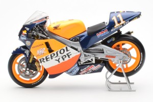 122016111  Honda NSR 500 Repsol YPF-Honda T Ukawa 500cc GP Minichamps 1/12
