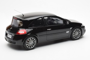 OT1054  Renault Megane 2 RS Phase 2 Black Otto 1/18 2