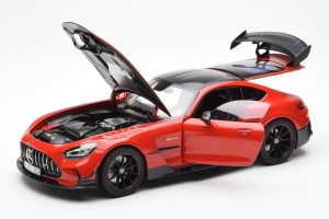 183906  Mercedes AMG GT Black Series Red Asia Exclusive Norev 1/18 2