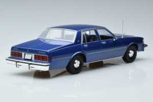 MCG18388  Chevrolet Caprice FBI Police Car MCG 1/18 2