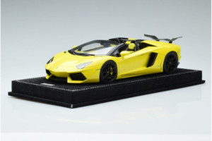 Lamborghini Aventador S Roadster MR Collection 1/18 2