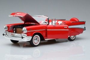92108  Chevrolet Bel Air Red Road Legends 1/18 2
