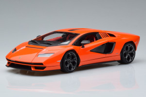 31459OR  Lamborghini Countach LPi 800-4 Maisto 1/18