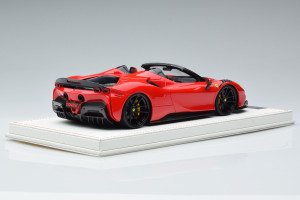 Ferrari SF90 Spider Novitec Red Runner 1/18 2