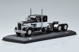 TR114  Peterbilt 350 Black IXO 1/43
