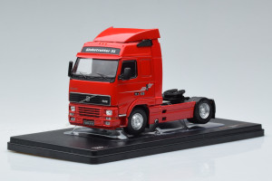 TR123.22  Volvo FH12 Red IXO 1/43