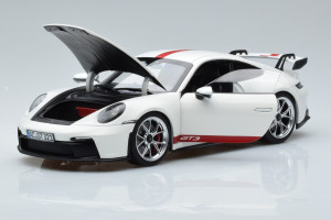 187306  Porsche 911 992 GT3 White Norev 1/18 2