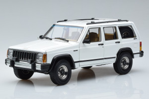 Jeep Cherokee XJ White 1/18